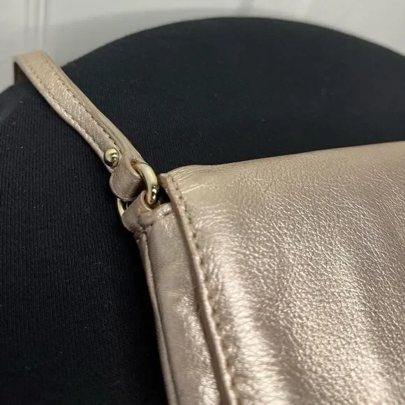 Kate Spade Leather Metallic purse​​​ - Picture 4 of 16